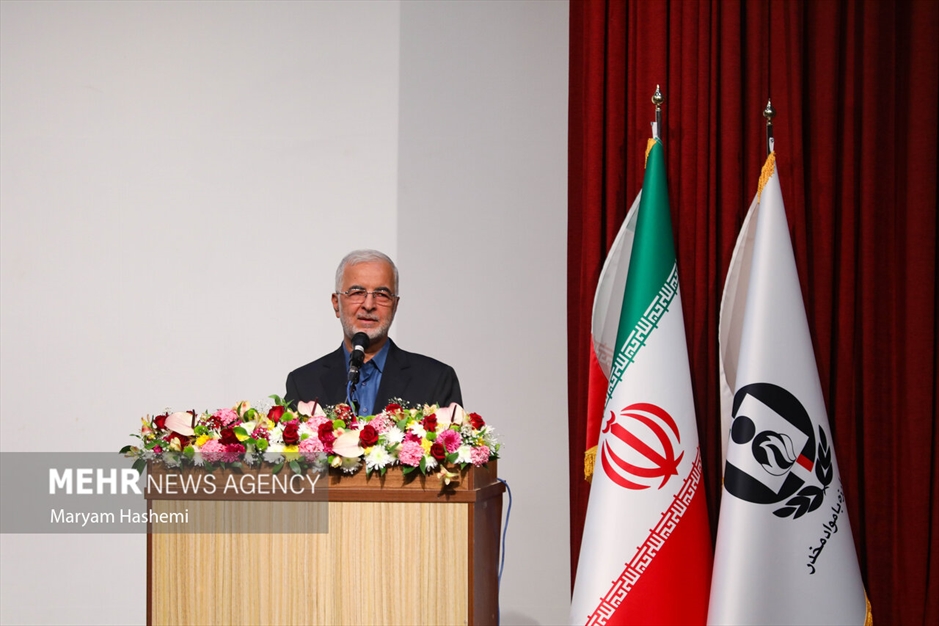 افتتاحیه نمایشگاه عمومی یاریگران زندگی