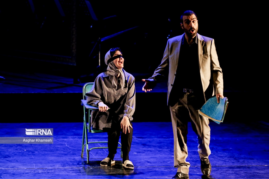 کنسرت نمایش « قصه ترانه های ماندگار»