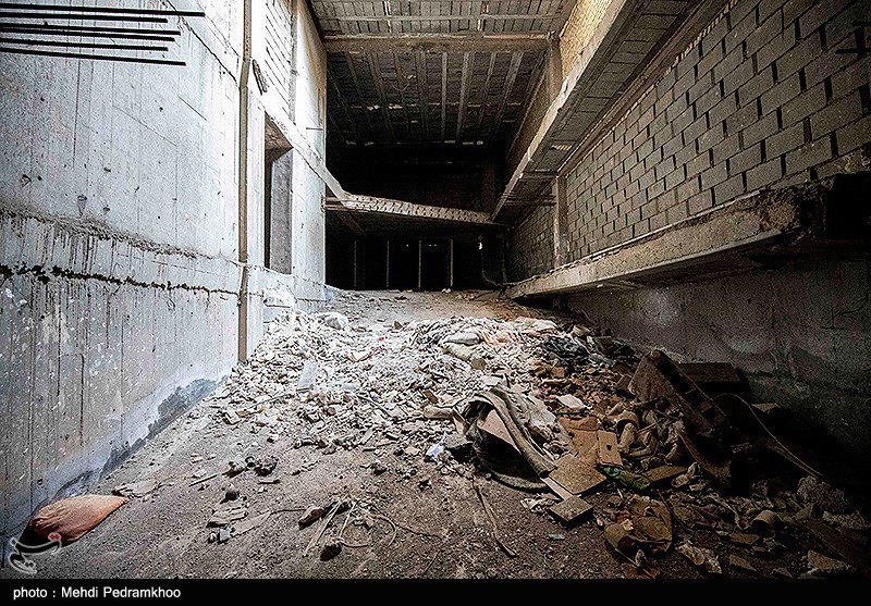 وضعیت ساختمان عدالت ۲ اهواز یکسال بعد از ریزش متروپل