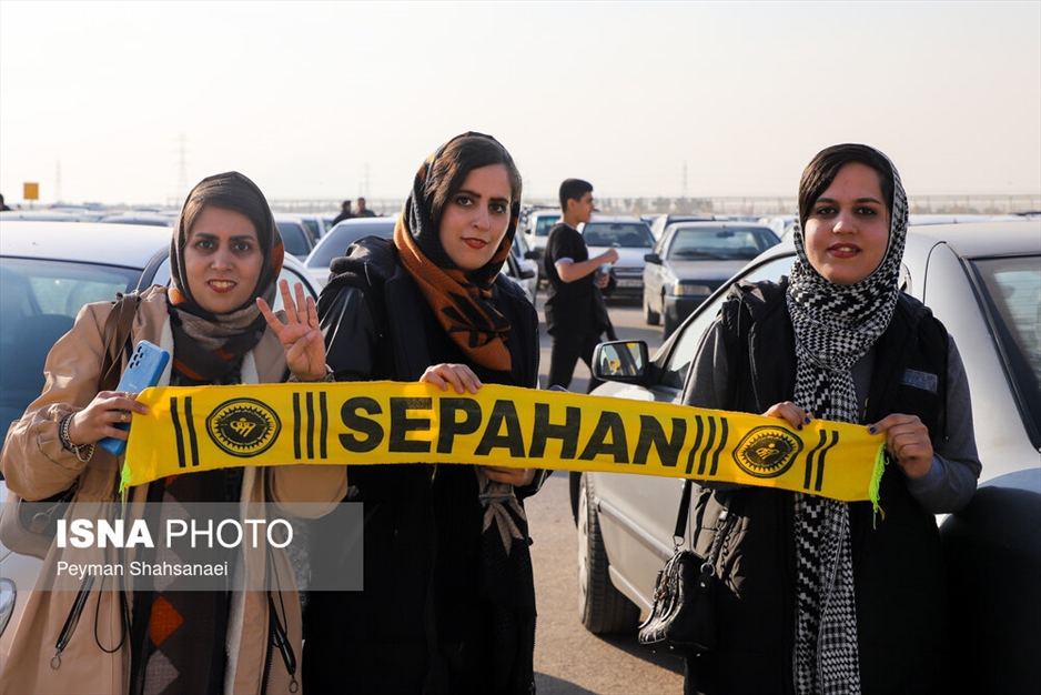 هفته دهم لیگ برتر فوتبال؛ سپاهان - پرسپولیس