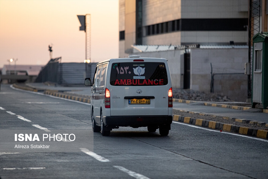 بازگشت پیکر محمدعلی اسلامی ندوشن به ایران