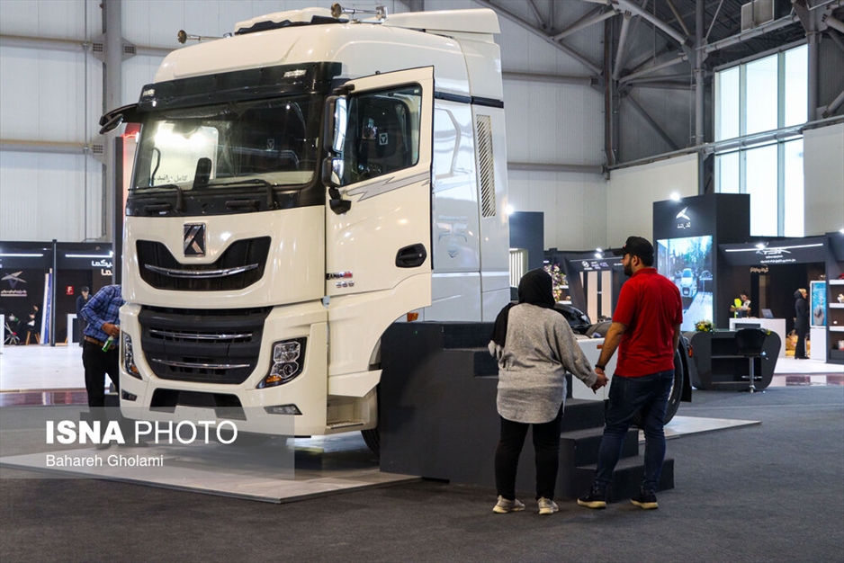 هفدهمین نمایشگاه تخصصی صنعت خودرو در اصفهان