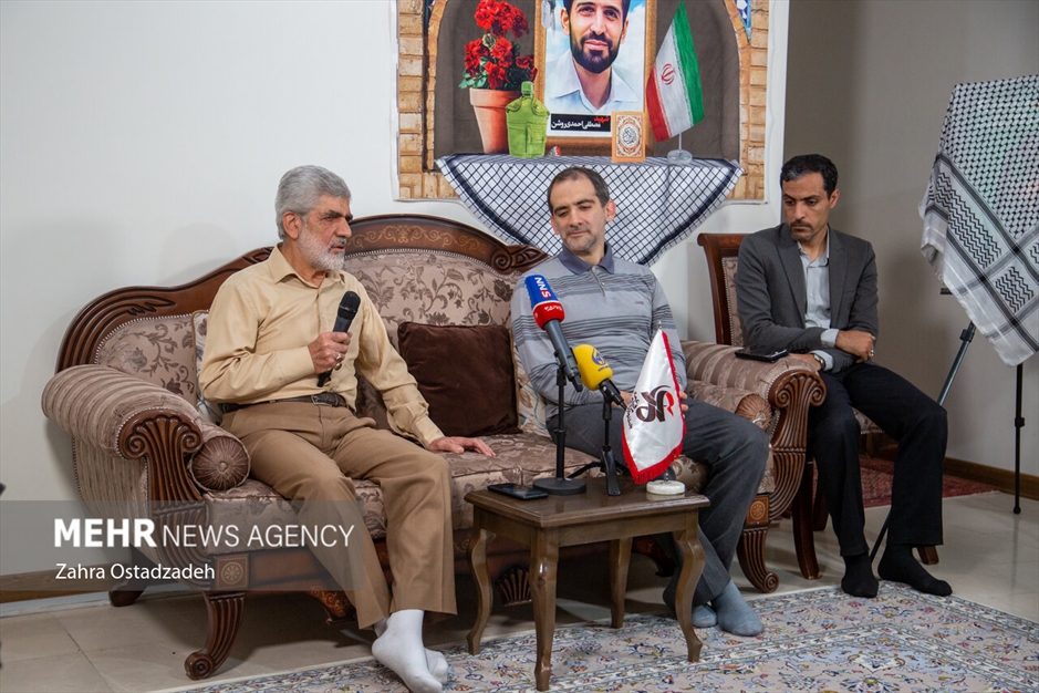 آئین رونمائی از پوستر و فراخوان جشنواره عمار