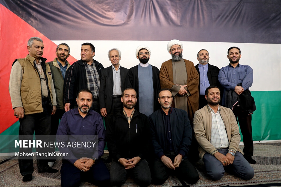 آئین «اشک و حماسه»