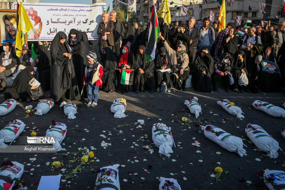 تجمع مردم در حمایت از کودکان غزه