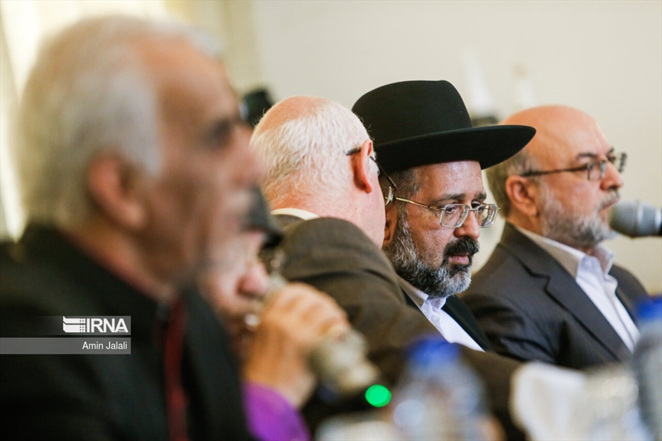 نشست خبری رهبران اقلیت‌های دینی