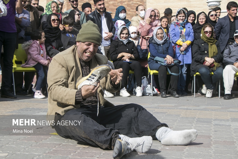جشنواره سراسری تئاتر خیابانی تبریزیم