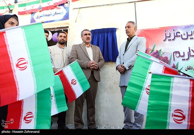 ساخت مدرسه بجای کانکس