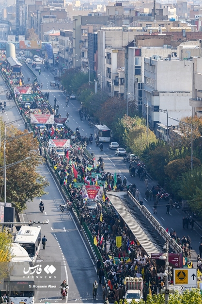 رزمایش ۵۰‌‌ هزار نفری بسیجیان در تهران