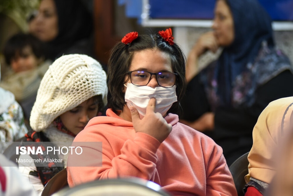 گرامیداشت روز جهانی معلولان در مدرسه استثنایی زمردیان