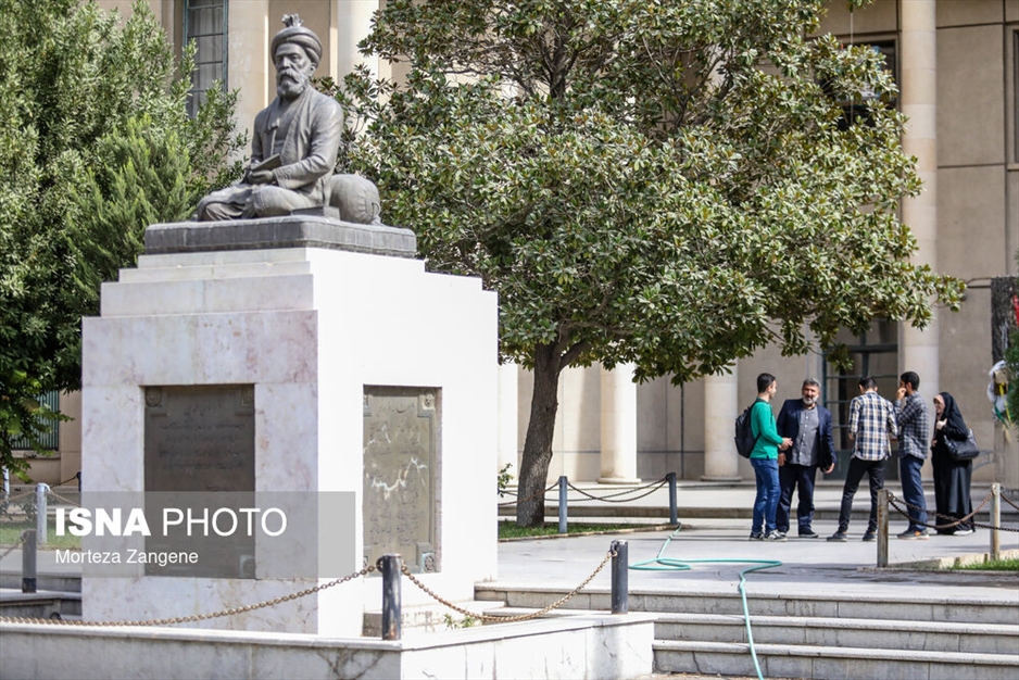 این روزهای دانشگاه تهران و صنعتی شریف