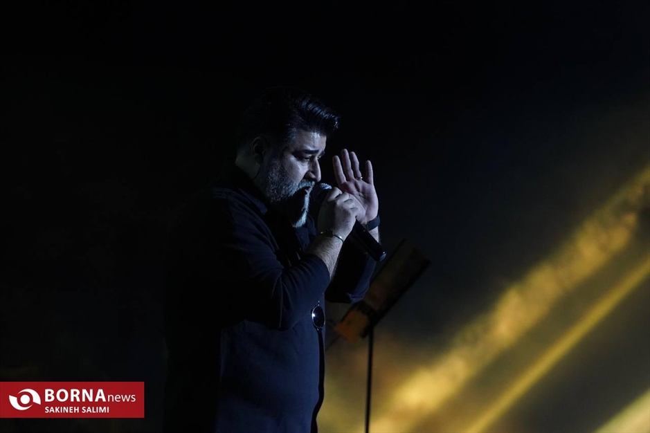 کنسرت مهدی یغمایی