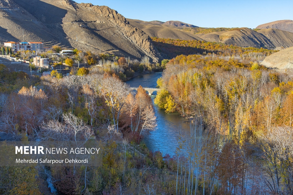 طبیعت پاییزی زاینده رود