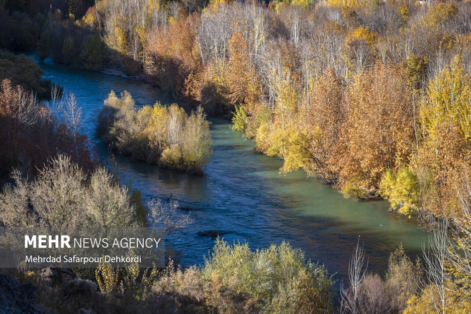 طبیعت پاییزی زاینده رود