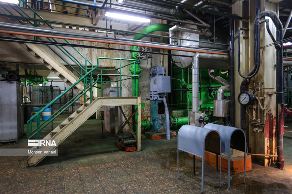  بازدید خبرنگاران از مرکز پایش آلودگی هوا و نیروگاه بعثت