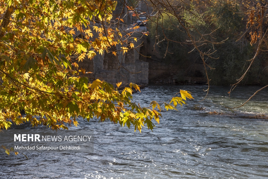 طبیعت پاییزی زاینده رود