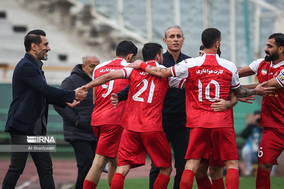 لیگ برتر فوتبال- پرسپولیس و هوادار