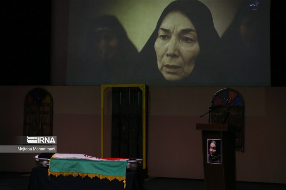 تشییع پیکر «پروانه معصومی»