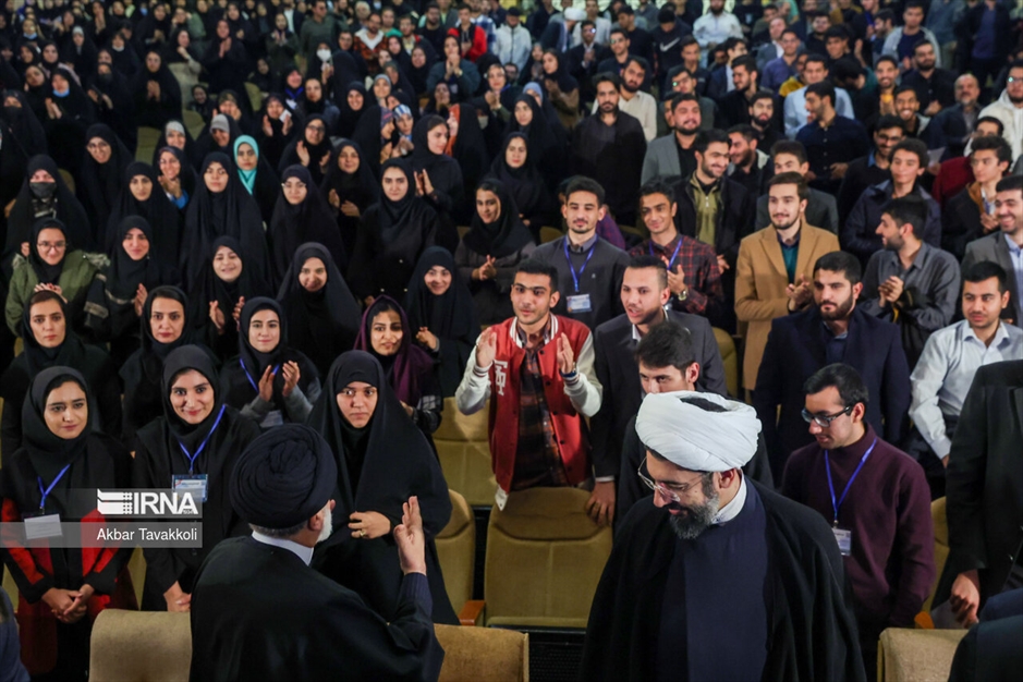 مراسم روز دانشجو با حضور رئیس جمهور