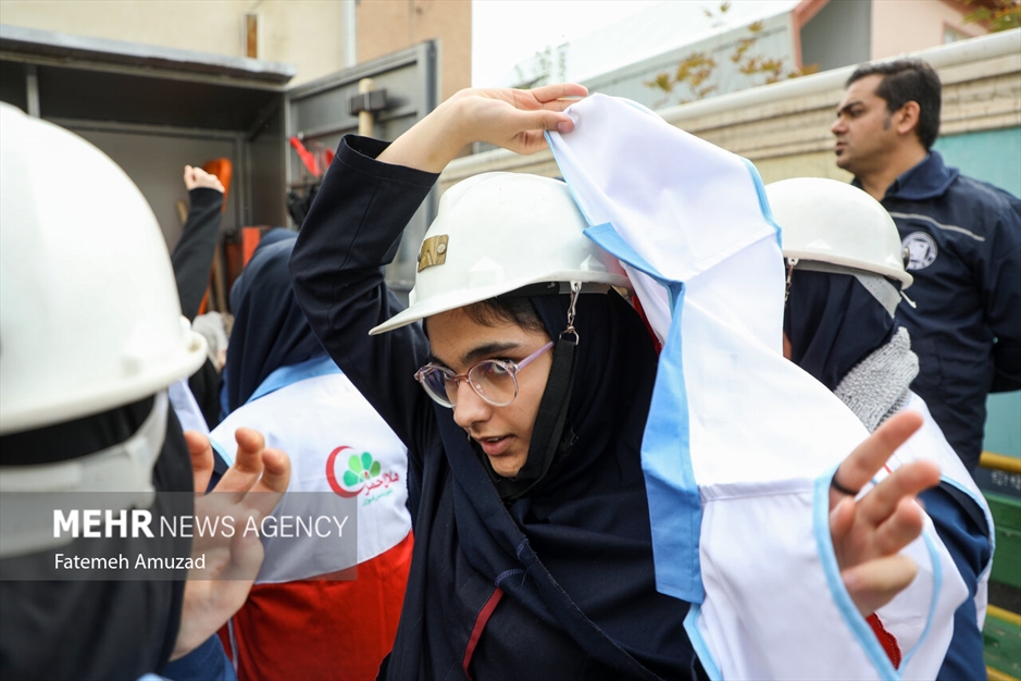 مانور سراسری زلزله در مدارس