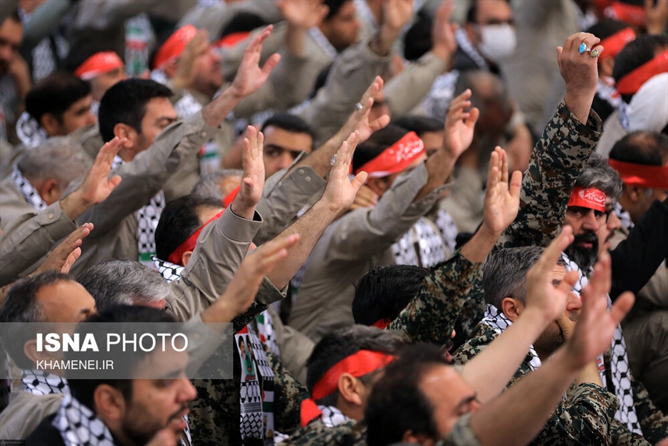 دیدار هزاران نفر از بسیجیان با رهبر معظم انقلاب