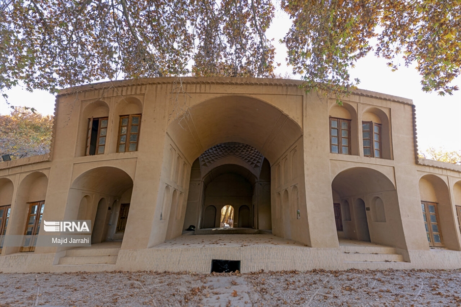 پاییز باغ پهلوان پور