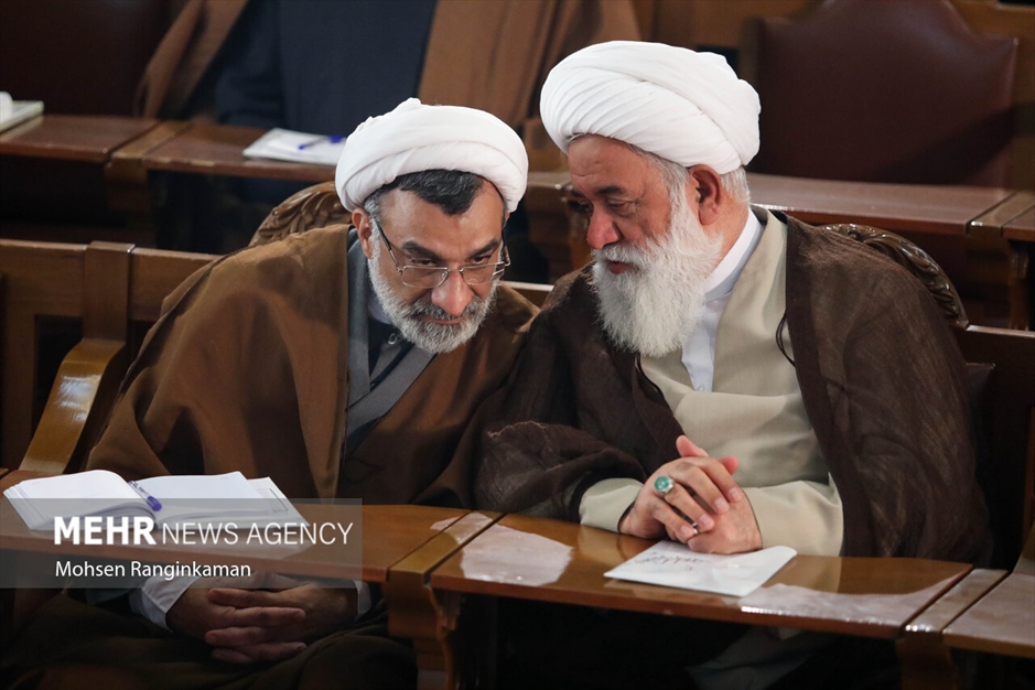 همایش چیستی و چگونگی قرارگاهی شدن شورای عالی انقلاب فرهنگی