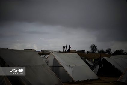 باران در کمپ «آوارگان فلسطینی»