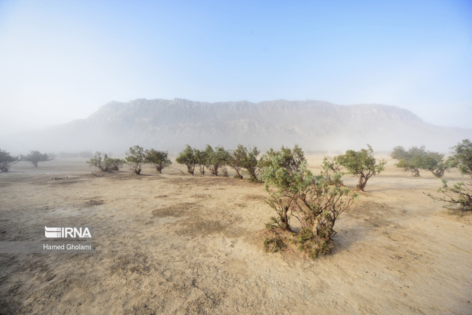 مه در گذر از سیستان