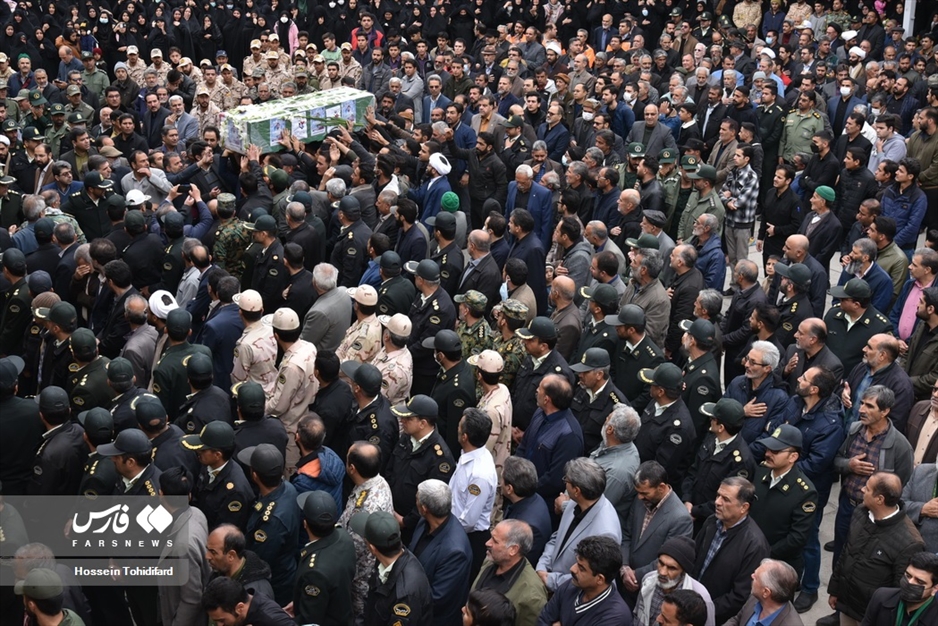 تشییع شهید مدافع وطن در بیرجند