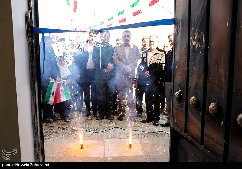 ساخت مدرسه بجای کانکس