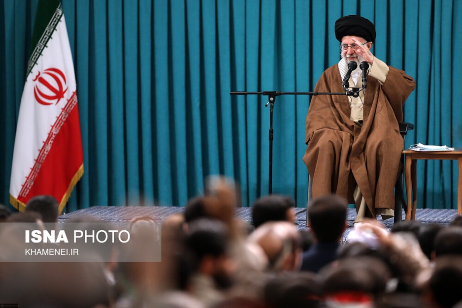 دیدار هزاران نفر از بسیجیان با رهبر معظم انقلاب