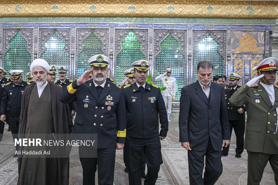 تجدید میثاق فرمانده و کارکنان نداجا با آرمان های امام راحل(ره)