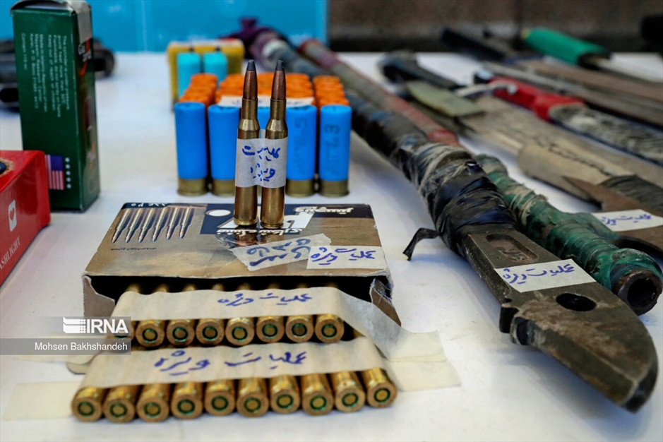 نمایشگاه کشفیات پلیس در مشهد