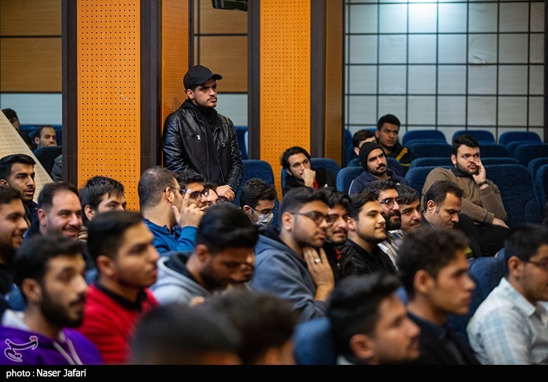 نشست سخنگوی دولت با دانشجویان دانشگاه شهید رجایی