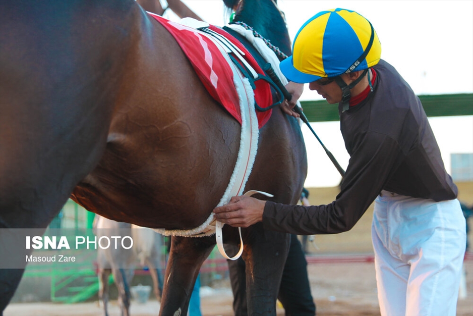 دهمین هفته کورس پاییزه اسب دوانی یزد