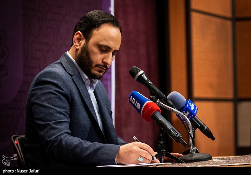 نشست سخنگوی دولت با دانشجویان دانشگاه شهید رجایی