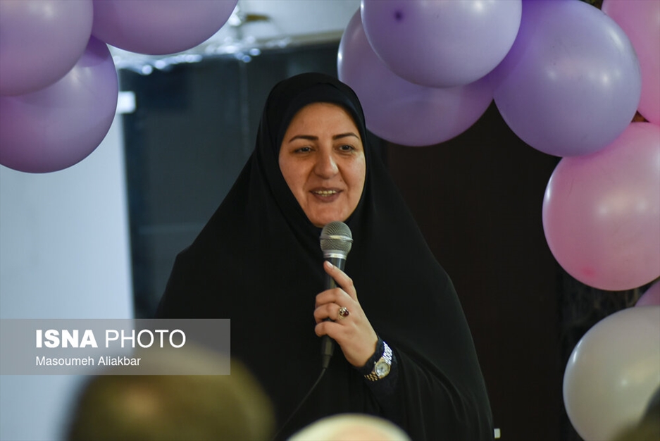 گرامیداشت روز جهانی معلولان در مدرسه استثنایی زمردیان