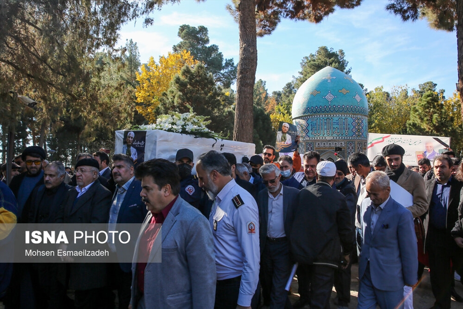 خاکسپاری محمدعلی اسلامی ندوشن در نیشابور