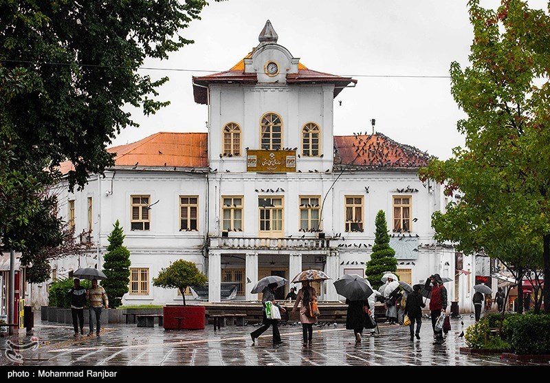 بارش باران در رشت