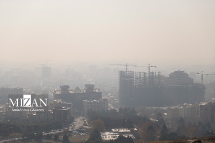 تهران غرق مه دود