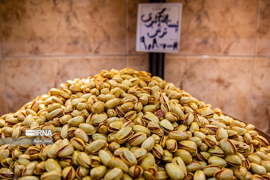 گشت مشترک تعزیرات در آستانه شب یلدا