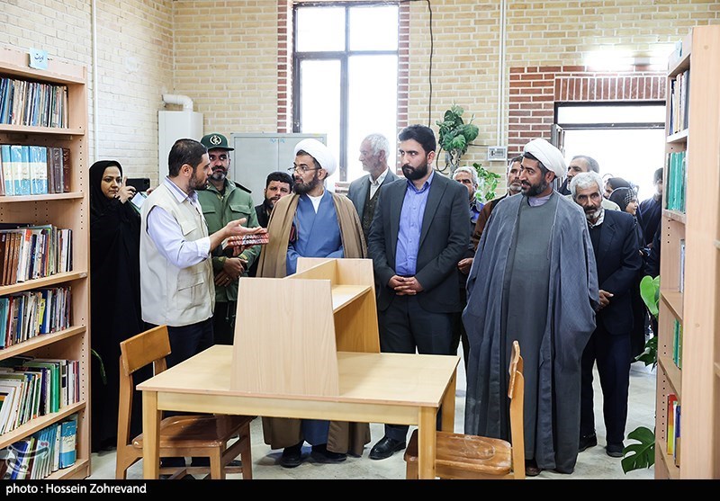 افتتاح کتابخانه گروه جهادی شهدا با مشارکت خبرگزاری تسنیم
