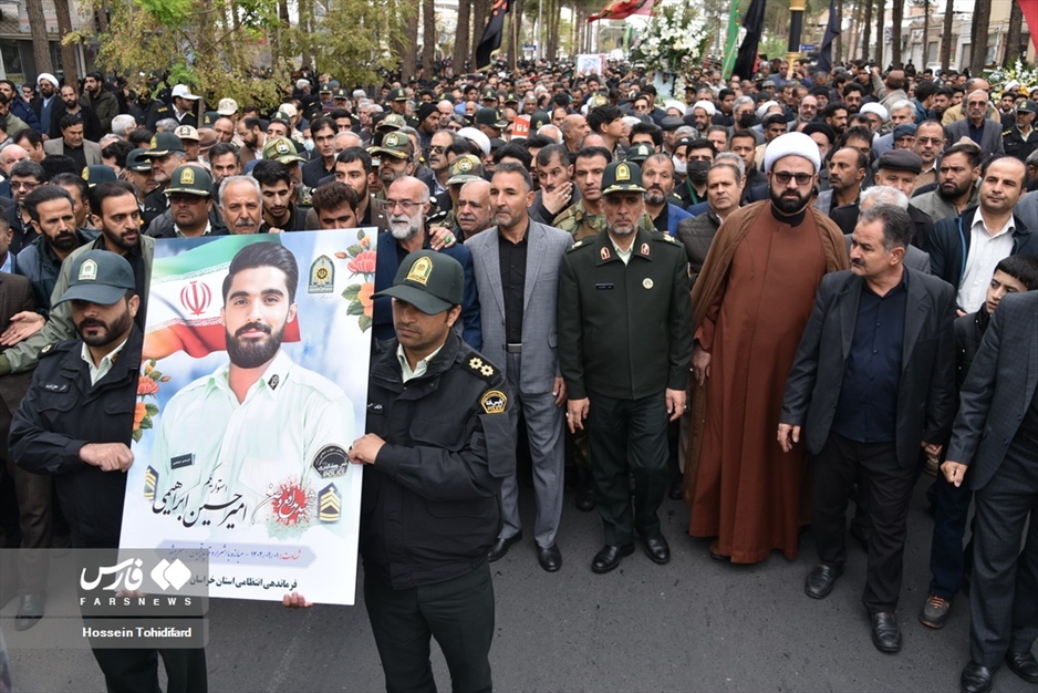 تشییع شهید مدافع وطن در بیرجند