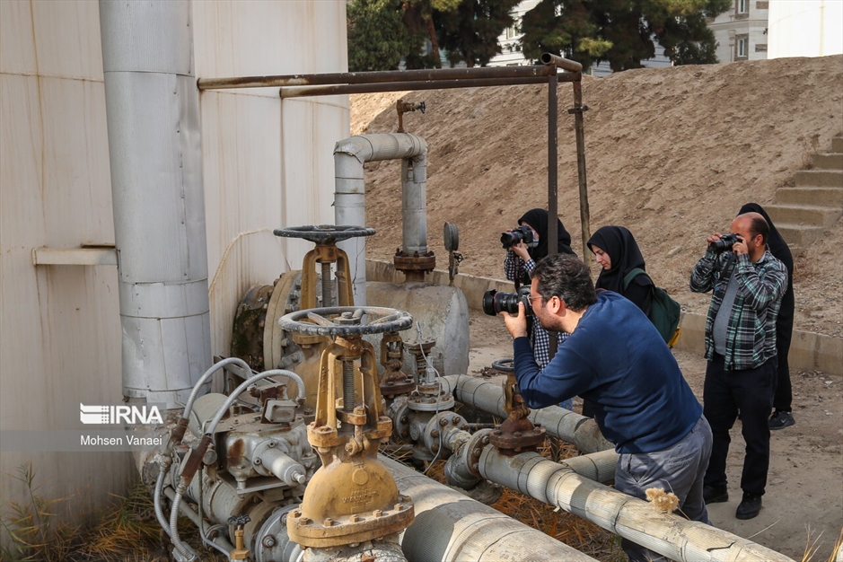  بازدید خبرنگاران از مرکز پایش آلودگی هوا و نیروگاه بعثت