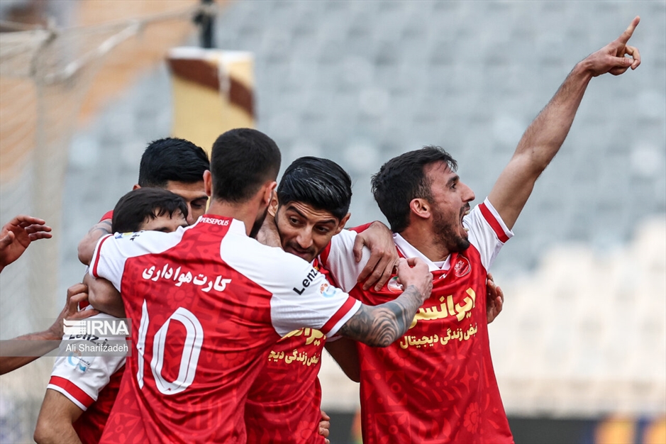 لیگ برتر فوتبال- پرسپولیس و هوادار