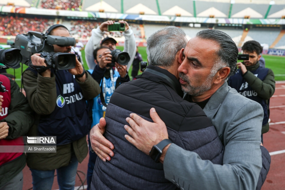 لیگ برتر فوتبال- پرسپولیس و هوادار