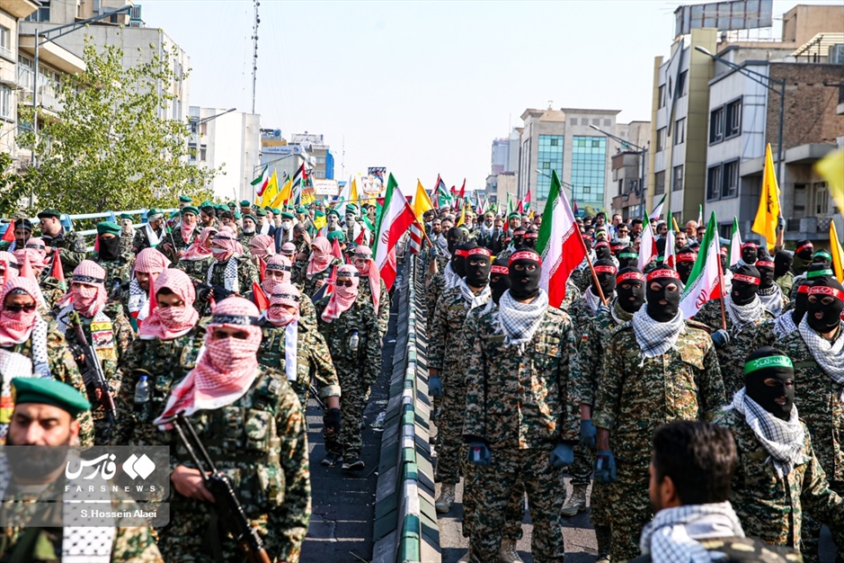 رزمایش ۵۰‌‌ هزار نفری بسیجیان در تهران