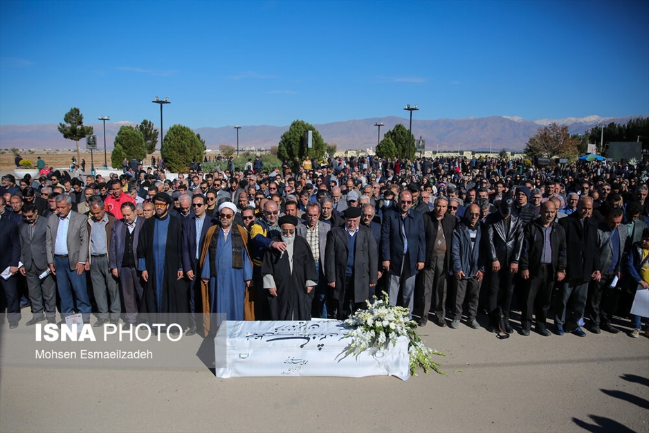 خاکسپاری محمدعلی اسلامی ندوشن در نیشابور