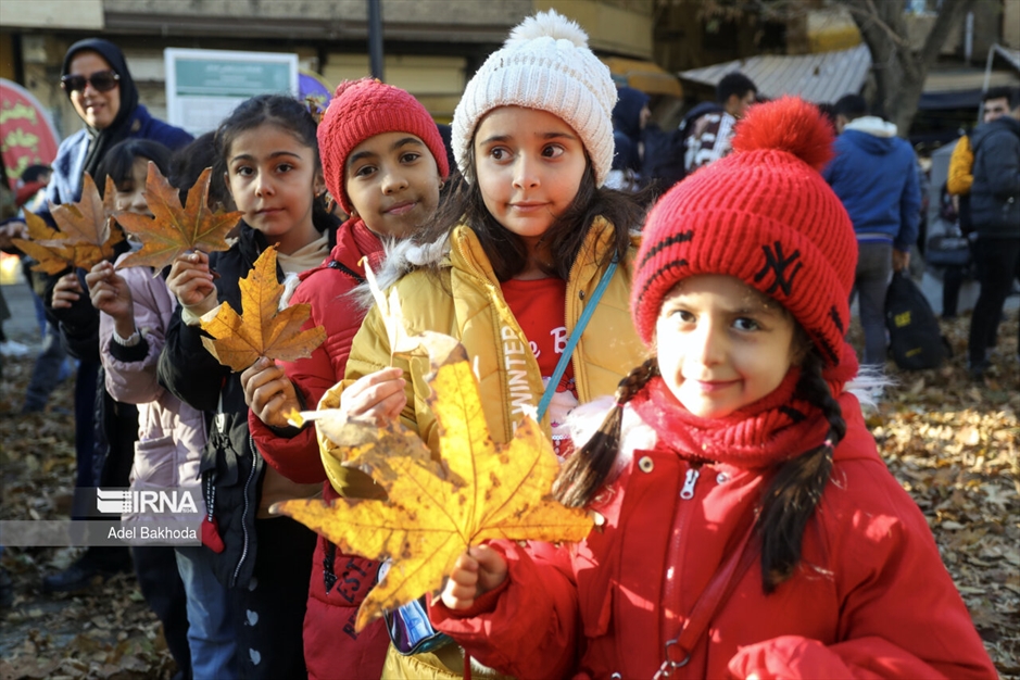 جشنواره برگریزان هگمتانه